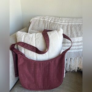 BAGGU Maroon Crossbody/ Shoulder Bag